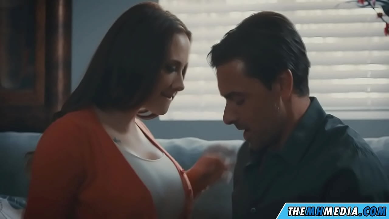 Mmekọahụ ịhụnanya na ezigbo nne busty